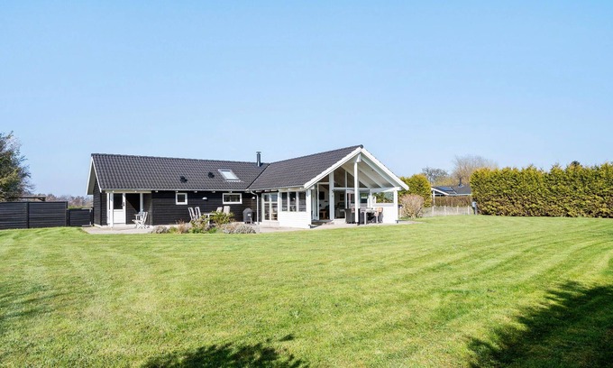 Stege House | 3 bedroom stunning home in Stege