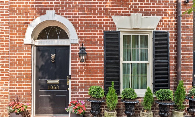 Georgetown House | 3-bedroom townhome in beautiful Georgetown