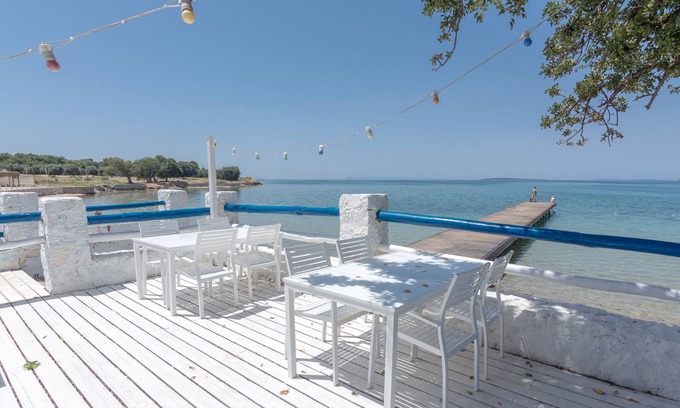 Milas Villa | 3 BEDROOM VILLA IN APOLLONIUM SPA BEACH RESORT