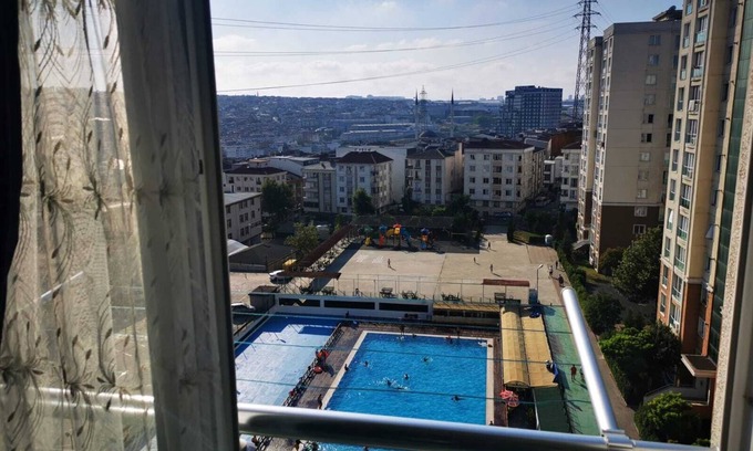 Esenyurt Apartment | 3 Bedrooms with Workspace Apartment