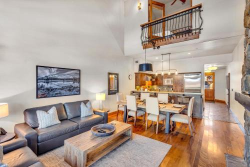 Pronghorn House | 3 BR Pet-Friendly Townhouse @ Juniper Preserve Resort