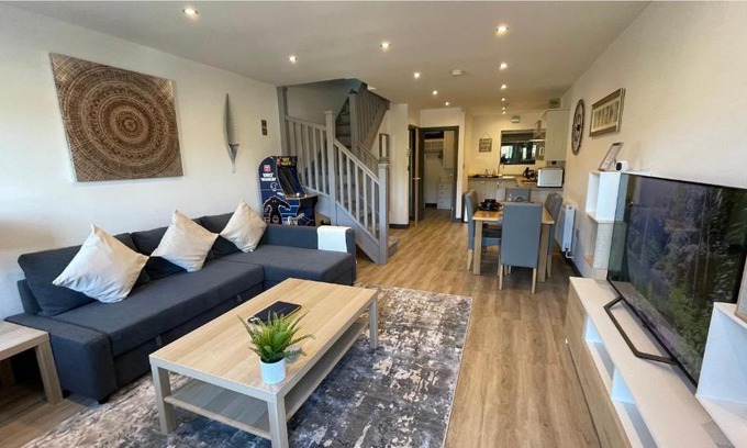 Wirksworth Apartment | 3 chapel row cottages