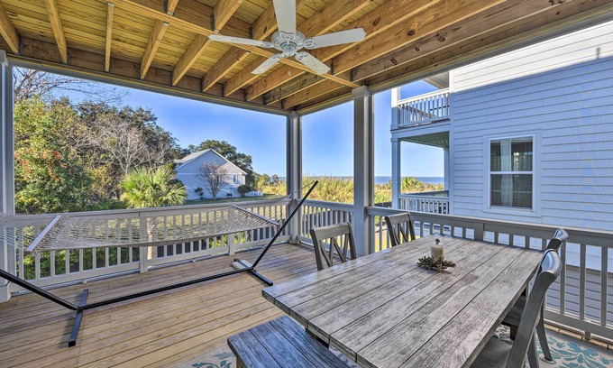 Palmetto Dunes House | 3 Decks & Water Views: Breezy Home in Hilton Head