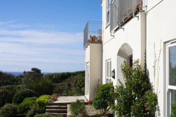 Thurlestone House | 3 Linkside, Thurlestone, South Devon, family home close to the beach