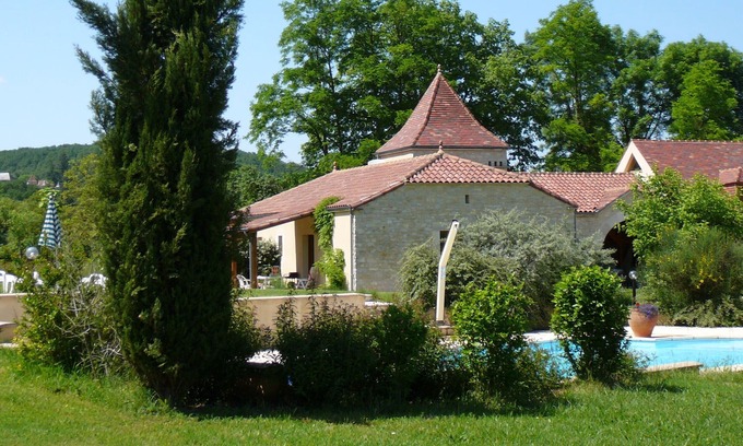 Degagnac House | 3 luxury holiday homes with swimming pool on a small estate in Dordogne / Lot
