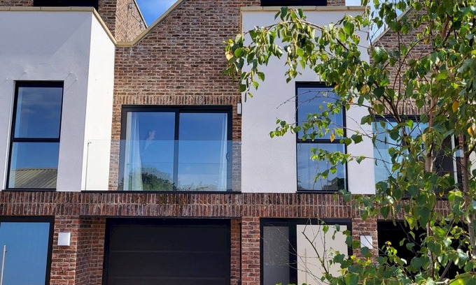 Bootham House | 3 Marygate Mews - Three Bedroom Apartment, Sleeps 6