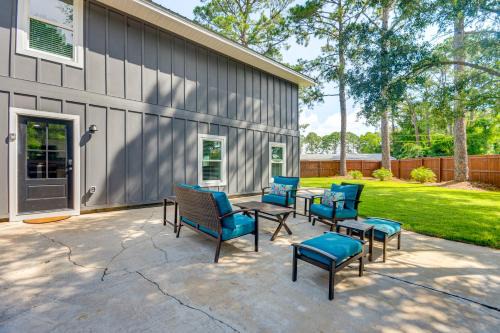 Navarre House | 3 Mi to Navarre Beach Home with Furnished Patio