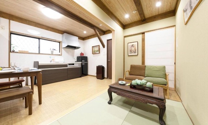Chuo House | 3 mins to station Family trip group of friends near Osaka Castle| SHIRAKABANOYADO - Rental of a whole building /Osaka Ōsaka