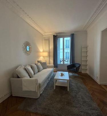 16th Arrondissement Apartment | 3 pièces dans le coeur du 16e