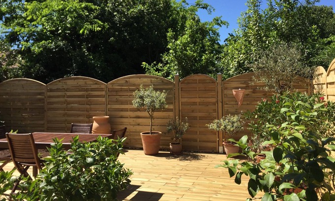 Villenave-d'Ornon Condo | 3 room apartment with terrace and private garden