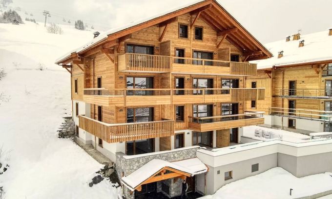 Le Chinaillon Apartment | 3 Rooms for 6 People