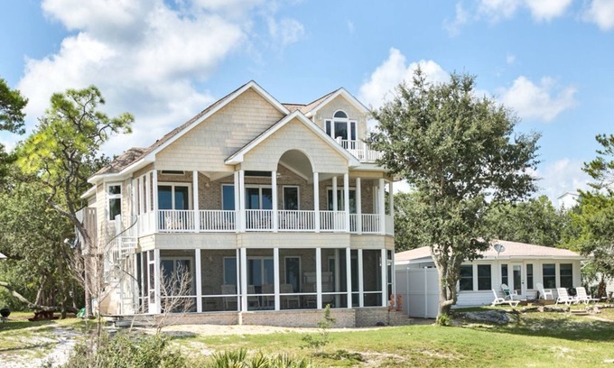 Panacea House | 3-Story Oceanfront Brick Home on St. Teresa Beach | 2 outdoor showers, 2 kitchen