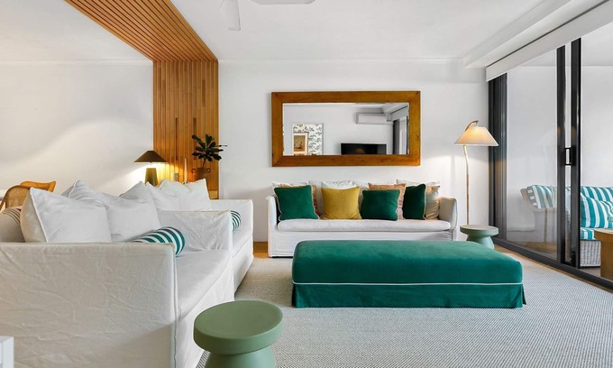 Sunshine Beach Apartment | 3 Sunshine Central - Sophisticated Apartment