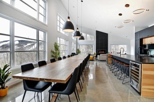 Stoneham Ski Chalet | 30 Chemin Blanc