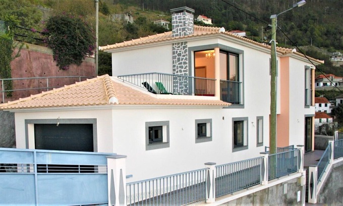 Estrela da Calheta House | 30% Desconto! Uma casa espetacular com vistas soberbas