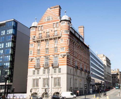 The Docks Hotel | 30 James Street