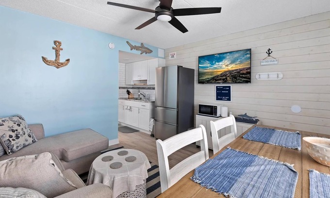 North Wildwood Condo | 301 Ocean Ave, Unit 315 - The Harbor Light