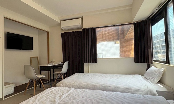Kanazawa Apartment | 304 Twin room with shower room 2 single beds Near Kanazawa Castle Park/Kanazawa Ishikawa