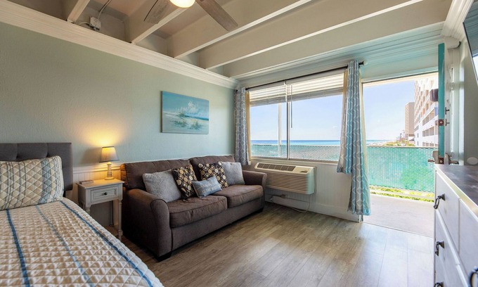 Panama City Beach Condo | 308 Beachfront Condo with Pool Sunset Views