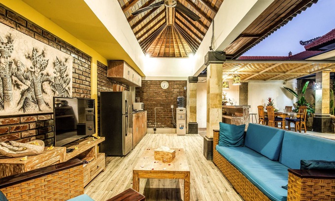 Seminyak Villa | -35% NOW! 2BR Fusion Hammock Villa w/bathtubs - 10" ride to Beach