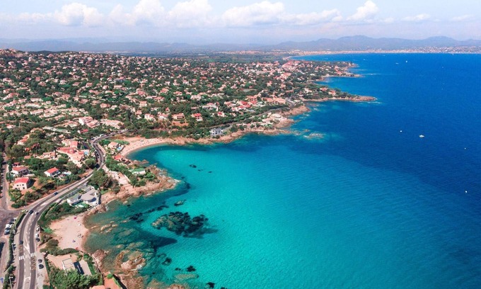 Les Issambres Apartment | 35m2 apartment in the seaside resort of Les Issambres.