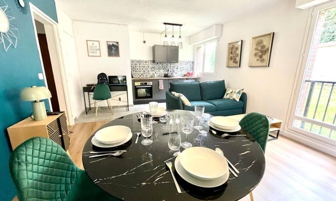 Fontainebleau Apartment | 35m2# Luxe#chateau#insead#bestodblo