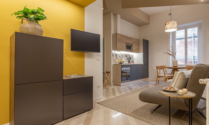 Repubblica Apartment | 37 Colosseum Apartment