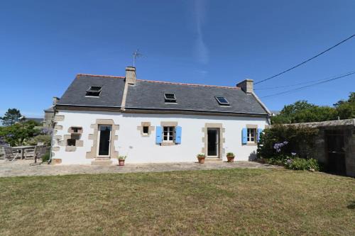 Primelin House | 391-Authentique penty, vue mer, proche plage