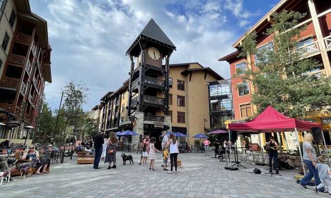 Mammoth Lakes Condo | 3B/3BA The Village At Mammoth, Corner Suite In The Clock Tower, Amazing Location