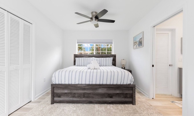 Deerfield Beach House | 3BD Heated Pool + Tiki Hut Near Beach & Pier