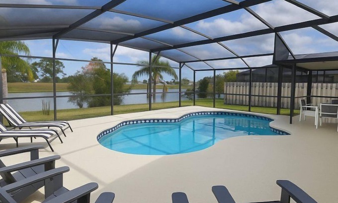 Indian Wells House | 3BD Lakeview House with Pool Dsney