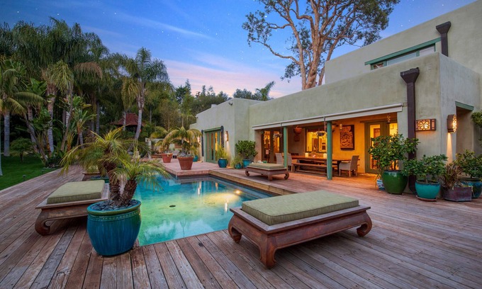 Montecito House | 3BR/3.5BA w/Pool, Cabanas - Near Beach & Hiking