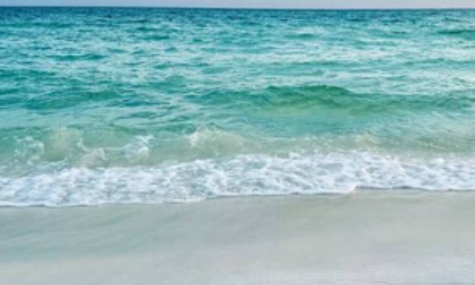 Indian Bayou Condo | 3BR Condo in Destin - Sleeps 10, Short Walk to the Beach