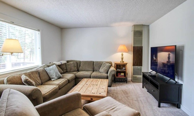 Leadville North Cabin | 3BR Cozy Cabin - Tranquil Forest - Pet Friendly