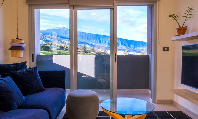 La Orotava Apartment | 3BR Home - Teide Views Balcony - Wifi
