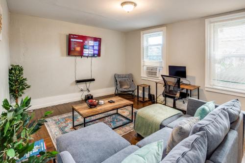 Downtown Rochester Apartment | 3BR Home with In-Unit Laundry, Parking, Sound Bar
