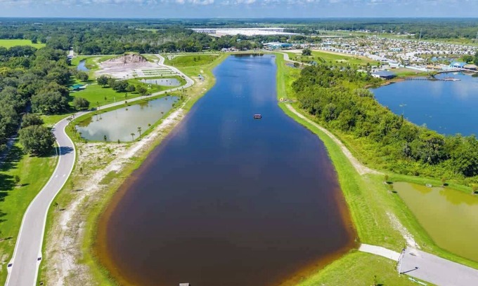 Auburndale House | 3BR House w Backyard & access to Auburndale Trail