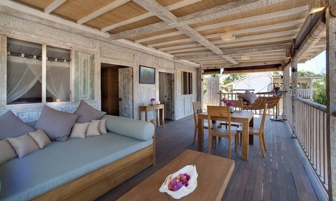 Gili Trawangan Villa | 3BR Villa, 1Min Walk To Gili Trawagan Beach! - W/Daily House Keeping!