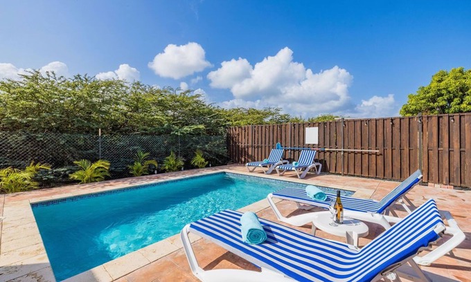 Washington Villa | 3BR Villa Central Location ~ Private Pool & Patio!