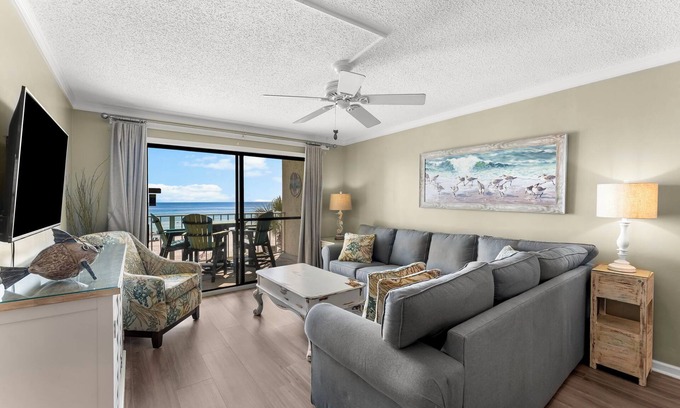 Crescent Beach Condo | 3rd Floor Condo W/View of Gulf and Pools