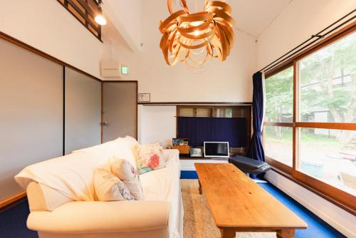 Yamanakako Villa | 4月リニューアルOpen! 全室エアコン完備! Cottage あかいやねｰ The Red Roof Cottage YamanakaKoｰ