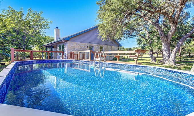 Austin House | 4 BDRM Hill Country Home with Pool Near Wineries!