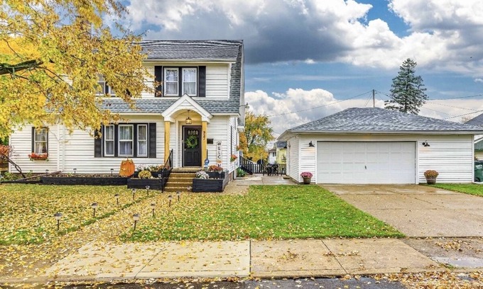 Massillon House | 4 Bed/ 2 Bath Home 16 min from HOF!