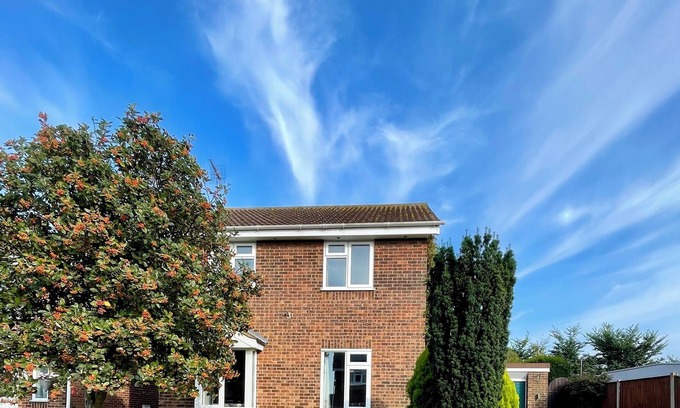 Kessingland House | 4 bed house Kessingland near beach-sleeps 6.Family&Pet friendly (pet fees apply)