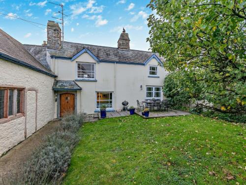 Appledore House | 4 Bed in Appledore DOCHO
