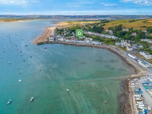 Instow House | 4 Bed in Instow INCOT