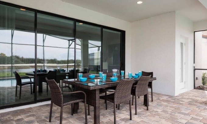 Haines City House | 4 Bed Luxury Resort Pool Home w/ Water Park-Near Legoland