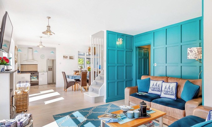 Coverack Cottage | 4 bedroom accommodation in Helston & The lizard
