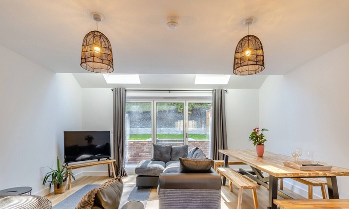 Llanidloes Cottage | 4 bedroom accommodation in Llanidloes