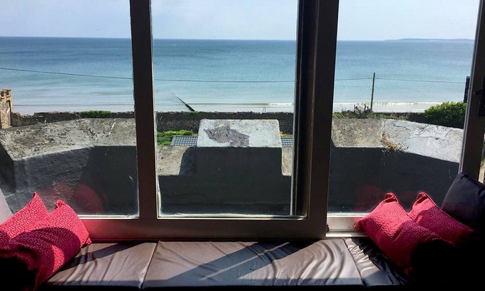 Amroth Apartment | 4 bedroom accommodation in Amroth